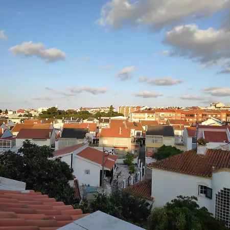 Quarto em Acomodações Particulares Casa De Vasco-estadia Familiar E Tranquila *