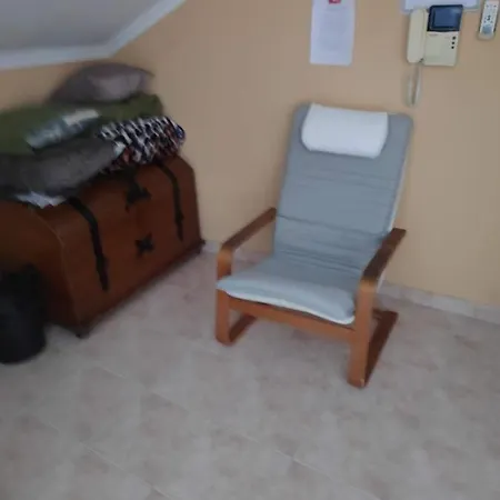 Homestay Casa De Vasco-estadia Familiar E Tranquila *