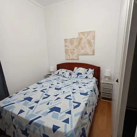 Quarto em Acomodações Particulares Casa De Vasco-estadia Familiar E Tranquila *